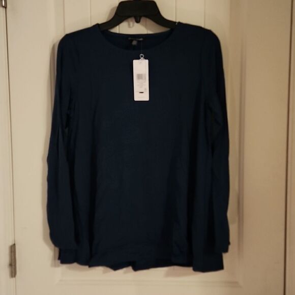 Eileen Fisher Crewneck Jewel Neck Top on Storm, Size S/P - Picture 2 of 6